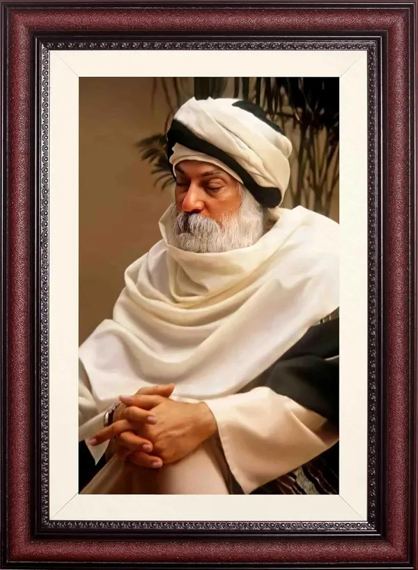 Acharya_Rajneesh_Osho_Draped_Shawl_Photo_Frame_Without_Glass_|_Wrapped_in_Quiet_Warmth