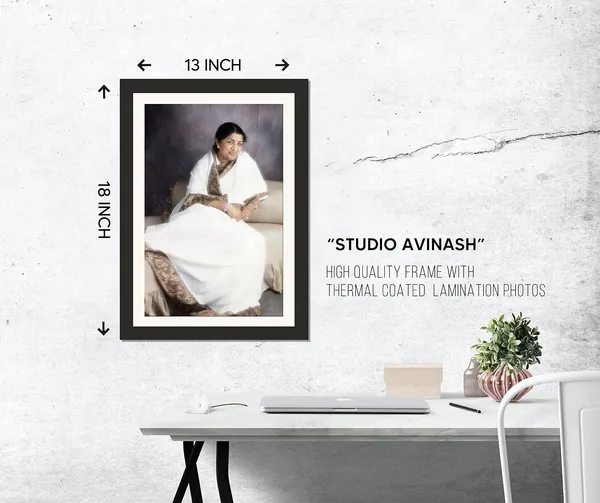 Lata_Mangeshkar_Photo_Frame_Without_Glass_–_Cream_Saree_Seated_Portrait_Wall_Hanging
