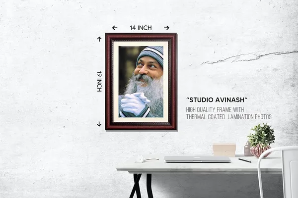 Osho_Smile_Photo_|__Side_Glance_Photo_Frame_Without_Glass_|_A_Look_That_Says_Just_Enough