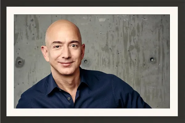 Jeff_Bezos_Framed_Photo_Without_Glass