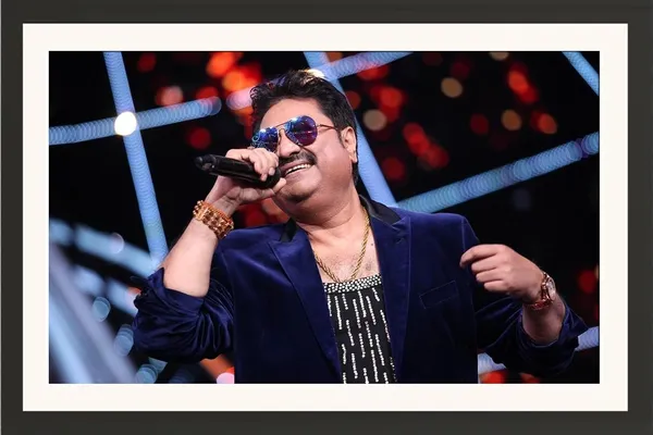 Kumar_Sanu_Hanging_Framed_Photo_Without_Glass