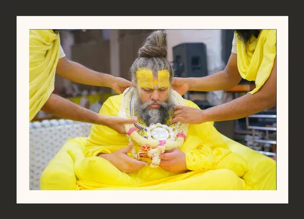 Premanand_Maharaj_Photo_Without_Glass_–_Devotional_Offering_Moment_Frame_for_Home_Mandir