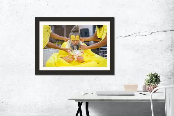 Premanand_Maharaj_Photo_Without_Glass_–_Devotional_Offering_Moment_Frame_for_Home_Mandir