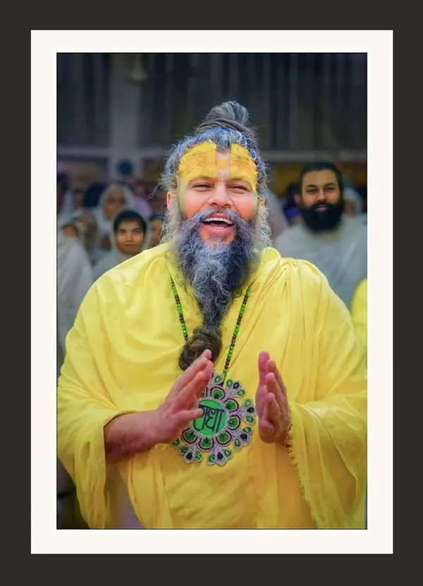 Premanand_Ji_Photo_Frame_Without_Glass_–_Devotional_Close-Up_with_Pendant_for_Daily_Puja