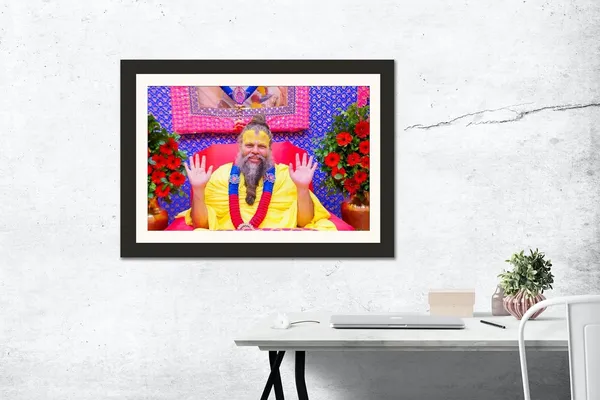 Shri_Hit_Premanand_Govind_Sharan_Ji_Maharaj_Photo_Frame_Without_Glass_–_Warm_Evening_Portrait_for_Prayer_Room