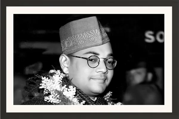 Netaji_Subhas_Chandra_Bose_HD_Photo_Frame_Without_Glass_–_Close-Up_Rally_Portrait