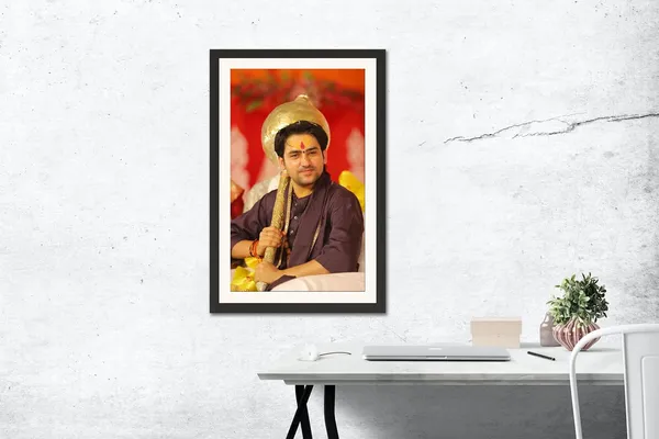 Dhirendra_Shastri_Traditional_Portrait_Without_Glass_|_Rooted_in_Faith_Photograph_Frame
