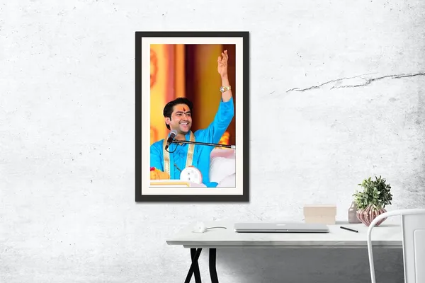 Dhirendra_Shastri_Passionate_Address_Without_Glass_|_Voice_of_Conviction_Frame