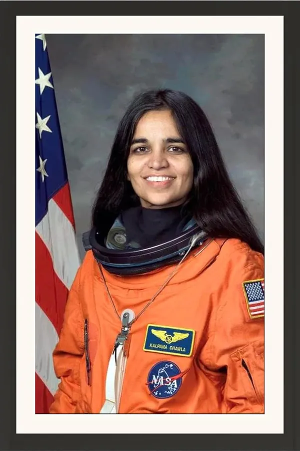 Kalpana_Chawla_Framed_Photo_Without_Glass