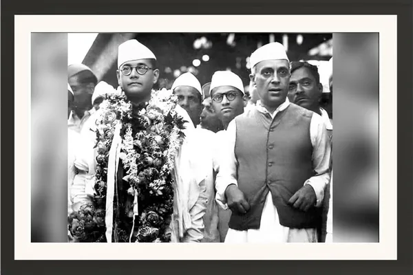 Netaji_Bose_and_Jawaharlal_Nehru_Photo_Frame_Without_Glass_–_Historic_Group_Portrait_Wall_Art