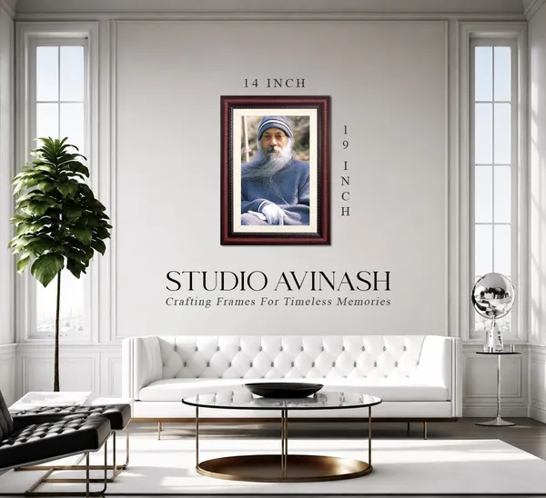 Osho_Rajneesh_Gentle_Smile_Portrait_Without_Glass_|_Warmth_Without_Words_Frame