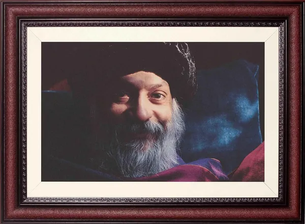 Acharya_Rajneesh_Osho_Smiling_Close_Portrait_Without_Glass_|_Warmth_in_the_Shadows_Frame