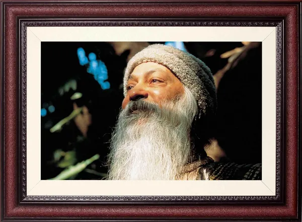 Acharya_Rajneesh_Osho_Deep_Blue_Portrait_Photo_Frame_Without_Glass_|_A_Quiet_Corner_of_Night