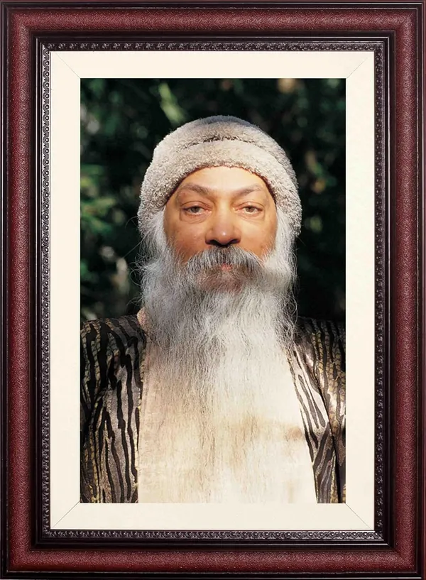 Acharya_Rajneesh_Osho_Beige_Cap_Forest_Photo_Frame_Without_Glass_|_Calm_in_Natural_Tones