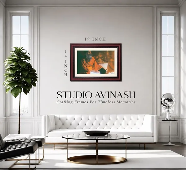 Osho_Bhagwan_Rajneesh_Photo_Golden_Hour_Reading_Frame_Without_Glass