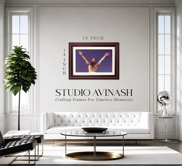 Osho_Rajneesh_Photo_Arms_Raised_Frame_Without_Glass