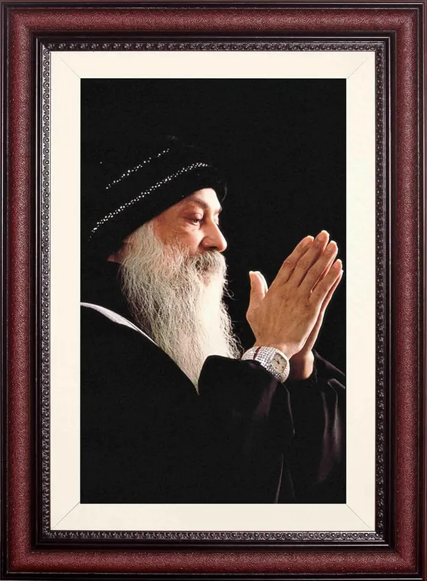 Acharya_Rajneesh_Osho_Dark_Side_Profile_Without_Glass_|_Prayer_in_Shadow_Frame