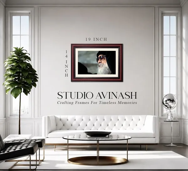 Style_Meets_Stillness_Without_Glass_|_Acharya_Rajneesh_Osho's_Sunglasses_Portrait_Frame