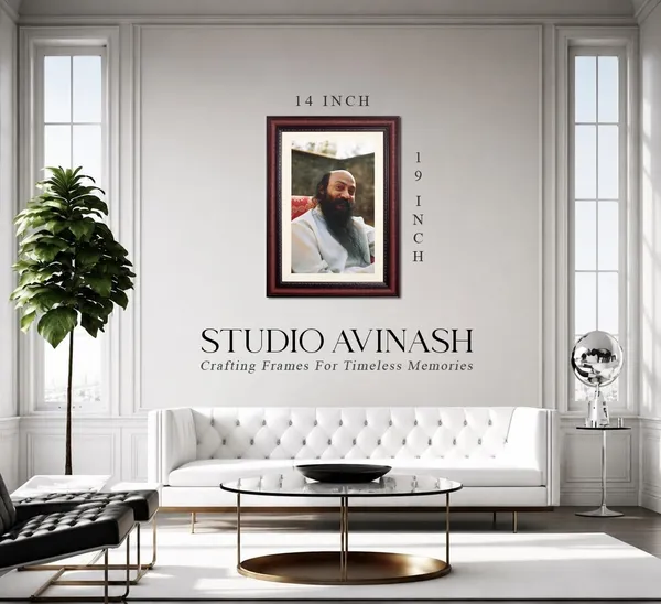 Bhagwan_Osho_Photo_Seated_Portrait_Frame_Without_Glass