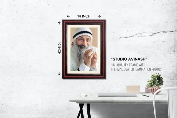Rajneesh_Osho_Photo_Frame_White_Cap_Praying_|_Frame_Without_Glass_|_Pattern_Meets_Simplicity