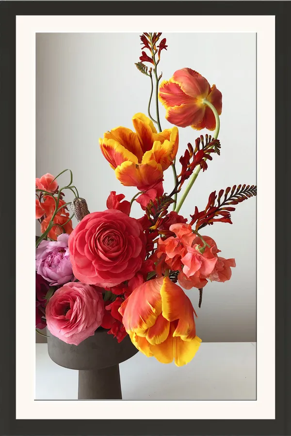 Rose_Bouquet_Photo_Frame_Without_Glass_–_Vibrant_Flower_Arrangement_Wall_Art