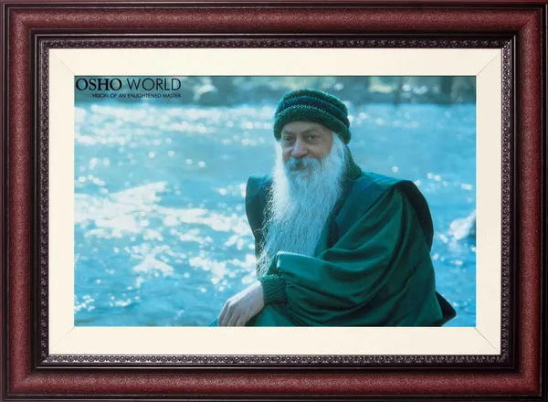 Rajneesh_Osho_Photo_Frame_Big_Size_Water_Backdrop_Frame_Without_Glass