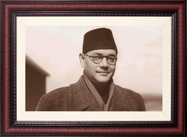 Subhash_Chandra_Bose_Full_HD_Photo_Frame_Without_Glass_–_Warm_Sepia_Coat_Portrait