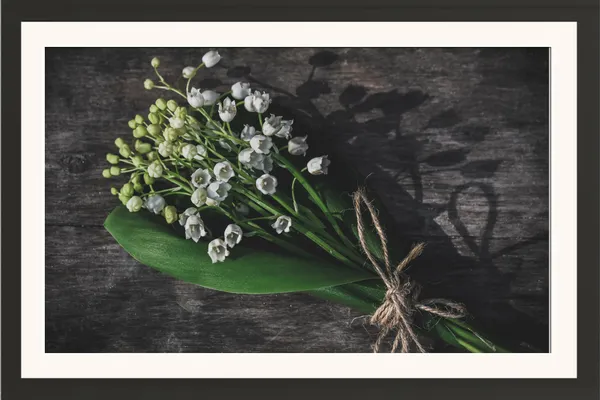 Lily_of_the_Valley_Bouquet_on_Rustic_Wood_Photo_Frame_Without_Glass_–_Vintage_Floral_Wall_Art_with_Twine_for_Dining_Room,_Cafe_&_Living_Room