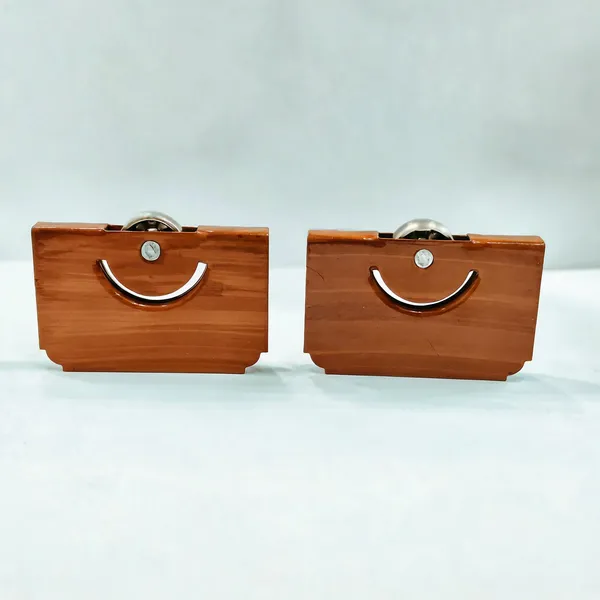 Stainless_Steel_Brown_Glass_Fitting_Hardware_Pack_Of_60