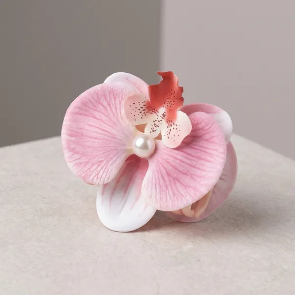 Pink_White_Plastic_Lily_Flower_Shark_Hair_Clip_For_Women
