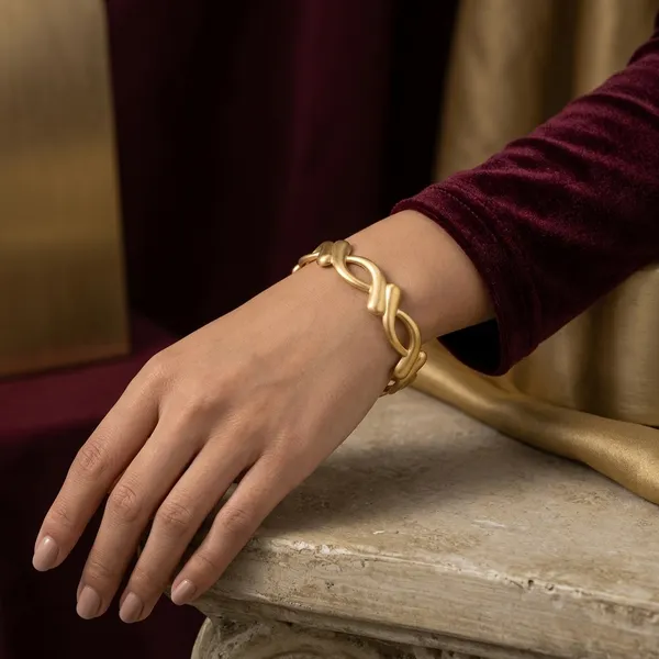 Golden_Steel_Geometric_Twisted_Cuff_Bracelet_For_Unisex