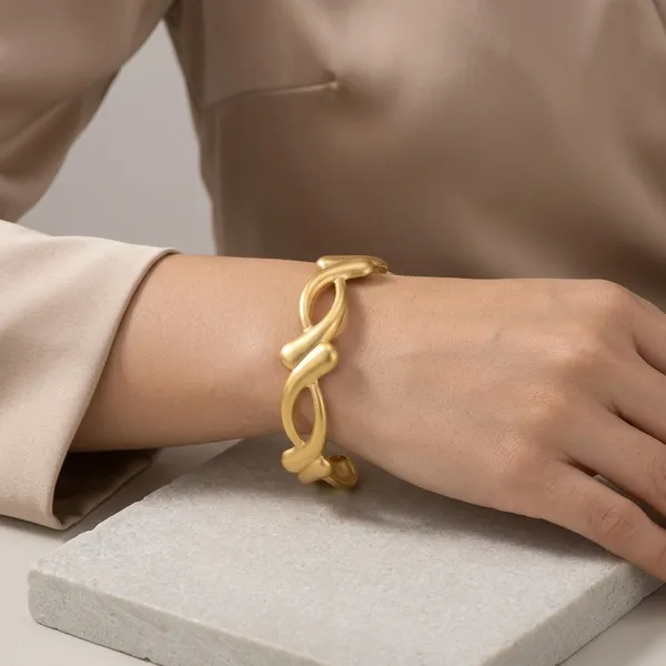 Golden_Steel_Geometric_Twisted_Cuff_Bracelet_For_Unisex