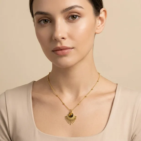 Golden_Steel_Floral_Pendant_Necklace_For_Women