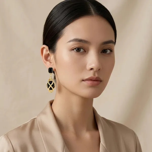 Black_Alloy_Diamond_Drop_Earrings_For_Women