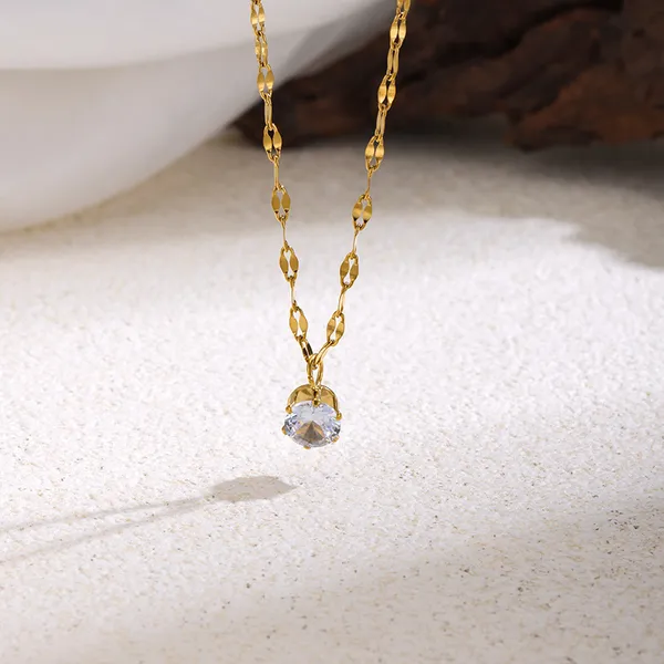 Onvi_Geometric_Necklace_For_Women_With_Claw