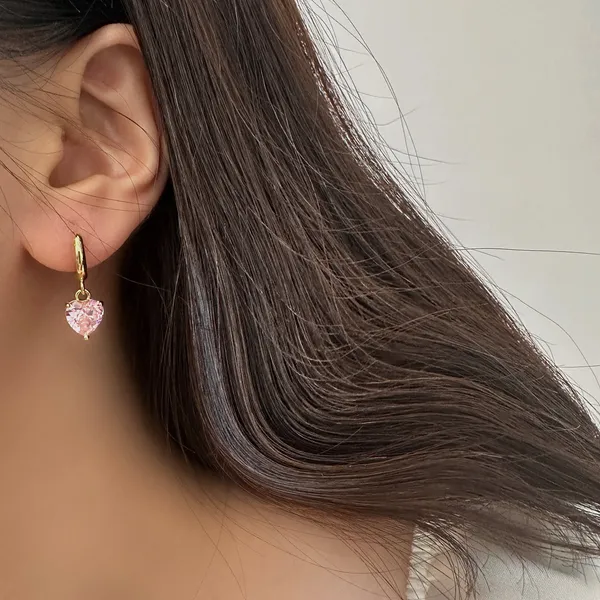 Onvi_Heart_Shape_Copper_Earrings_With_Zircon