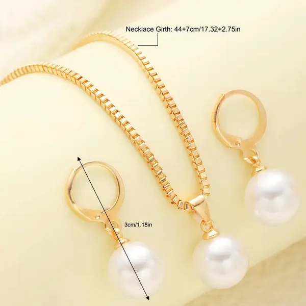 Onvi_Light_Luxury_Fashion_New_Pearl_Pendant_Set