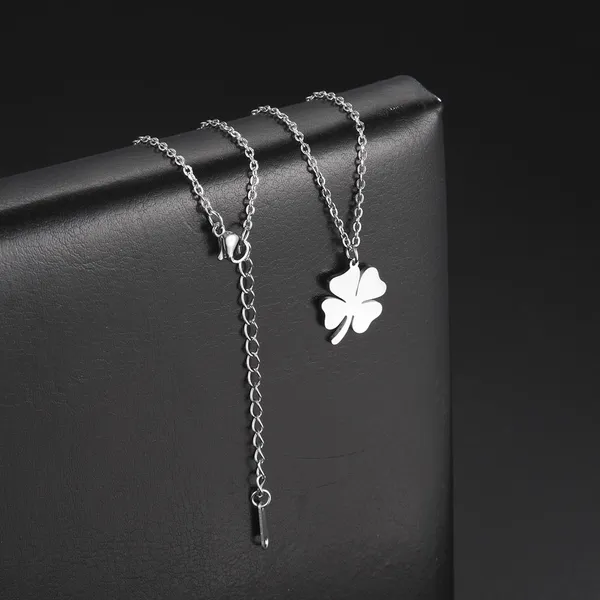 Onvi_New_Style_Silver_Leaf_Pendant_Necklace