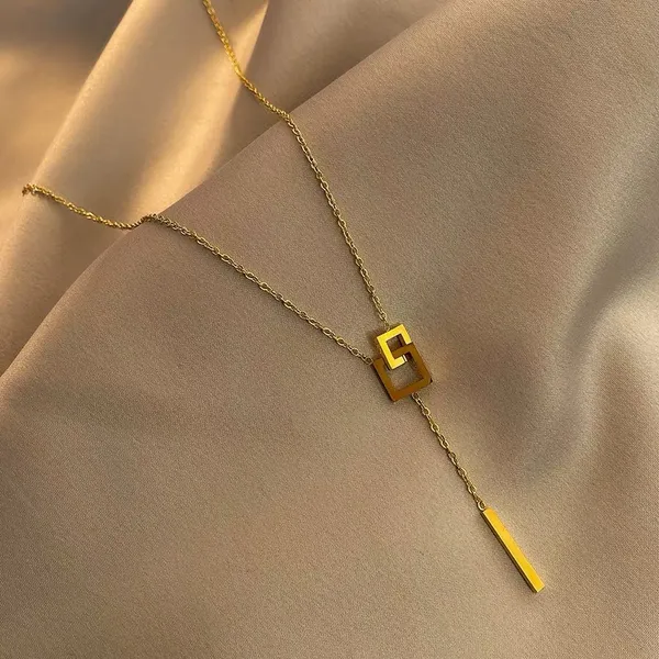 Onvi_Titanium_Steel_Necklace_With_Electroplated_Finish