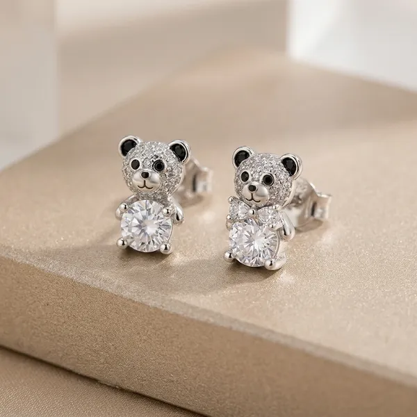 Silver_Alloy_Tiny_Bear_Stud