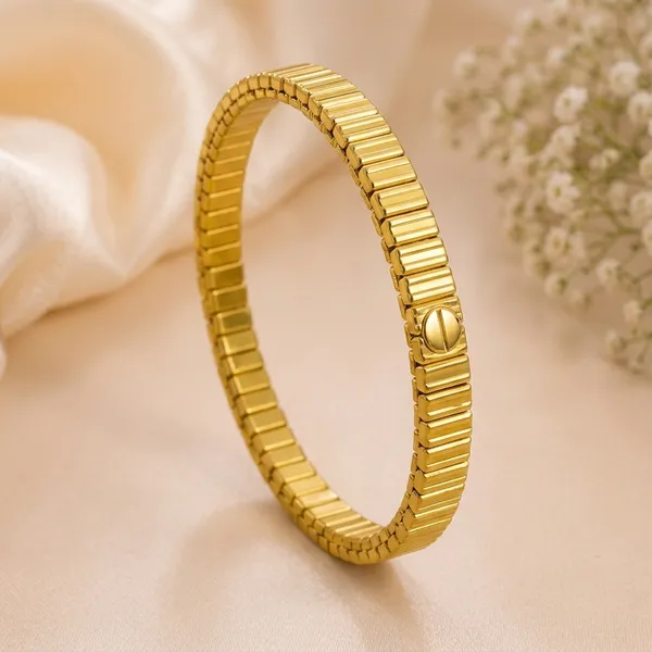 Golden_Steel_Stretchable_Bracelet_For_Women