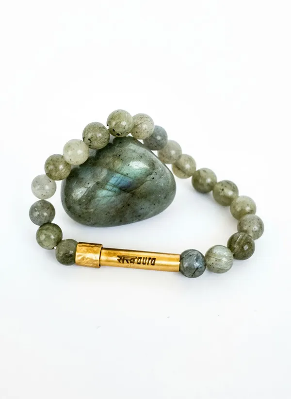 Labradorite_Crystal_Bracelet_With_Manifestation_Lock