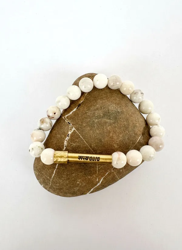 Moonstone_Crystal_Bracelet_With_Manifestation_Lock