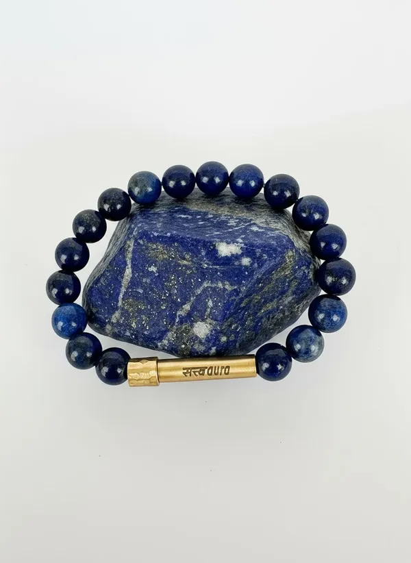 Lapis_Lazuli_Crystal_Bracelet_With_Manifestation_Lock