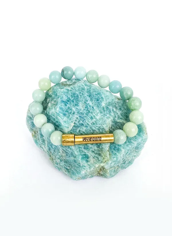 Aquamarine_Crystal_Bracelet_With_Manifestation_Lock