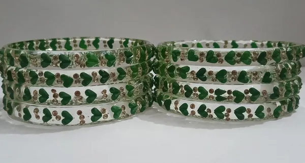 Green_Glass_Bangles_Set_For_Women