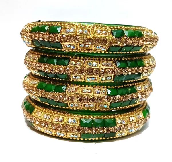 Green_Glass_Bangles_Set_For_Women