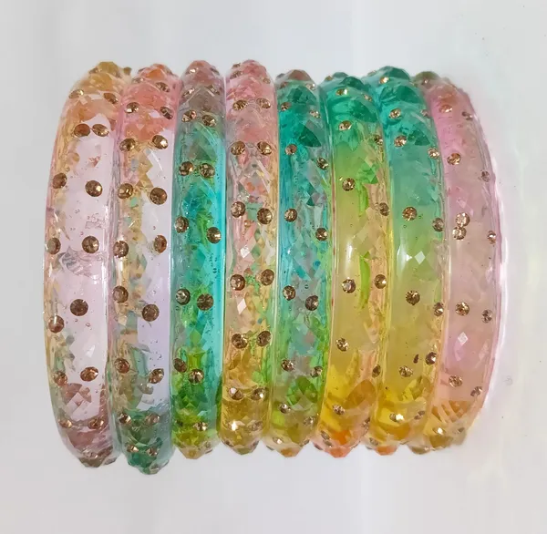 Multicolor_Glass_Bangles_Set_For_Women