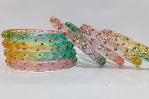 Multicolor_Glass_Bangles_Set_For_Women
