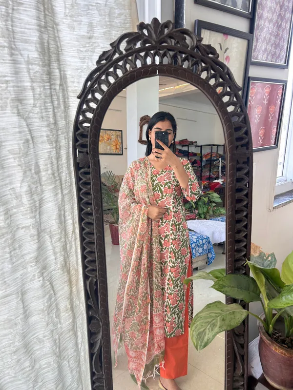 Multi-Colour_Cotton_Straight_Suit_Set_With_Kota_Doria_Dupatta_For_Women